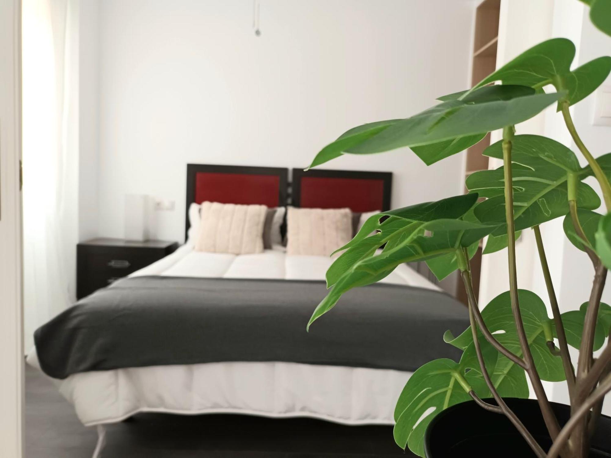 Apartamento Vacacional Cuarteles มาลากา ภายนอก รูปภาพ