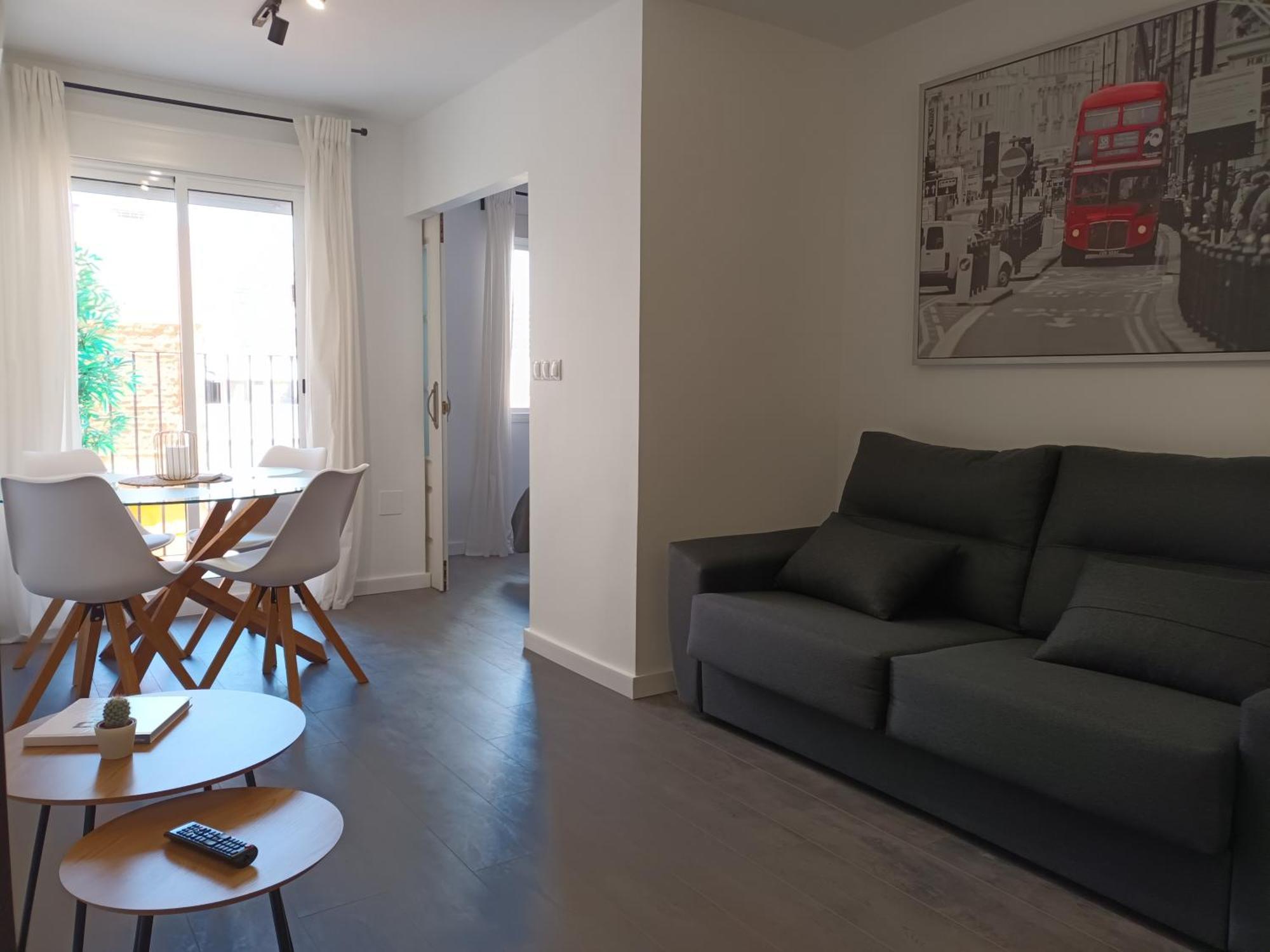 Apartamento Vacacional Cuarteles มาลากา ภายนอก รูปภาพ